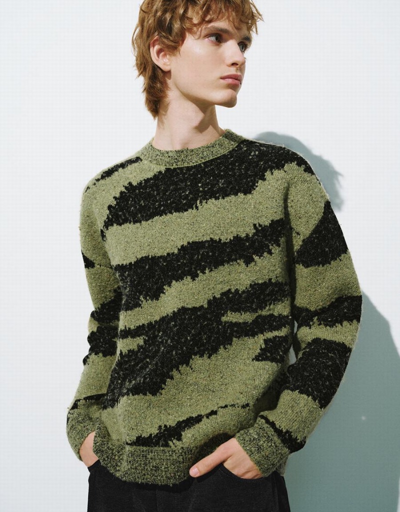 Cardigan Urban Revivo Zebra Printed Crew Neck Tricoté Homme Vert | XOA8264MW