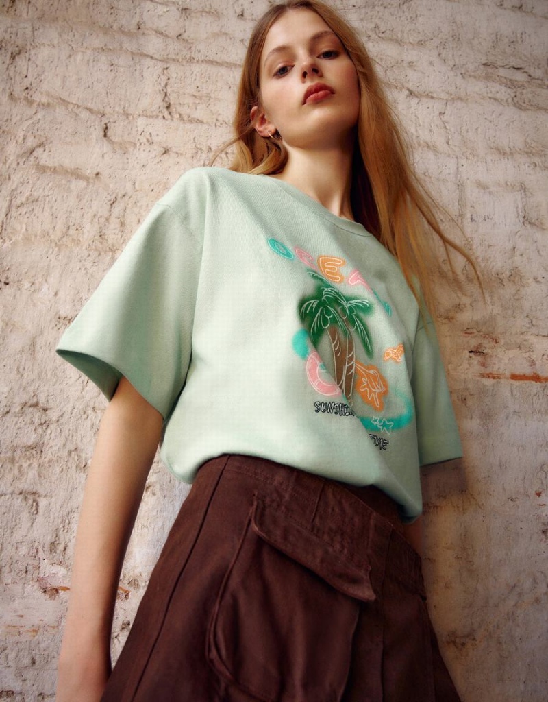 T Shirts Urban Revivo Coconut Tree Printed Crew Neck Femme Vert | AAM3281LZ